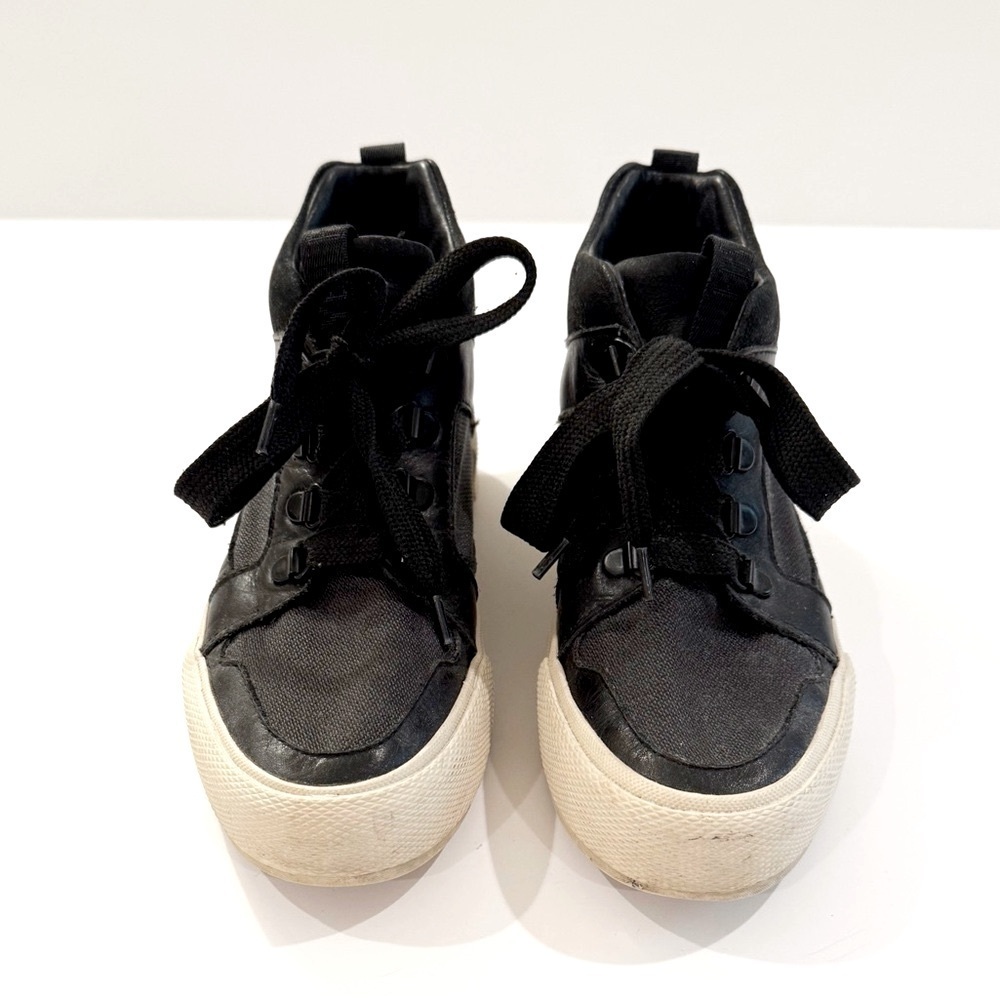 Frye Women’s Gia Lug Trail High-Top Sneakers - Picture 13 of 16